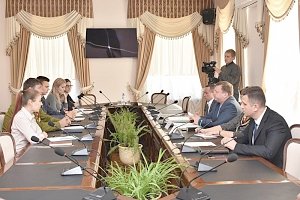 Представители молодёжного актива Крыма обсудили планы сотрудничества с администрацией Симферополя