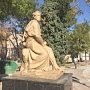 Памятник Пушкину в Симферополе стал «золотым» из-за «Торнадо»