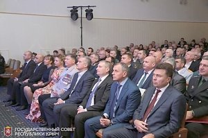 Владимир Константинов поздравил сотрудников и ветеранов Министерства внутренних дел по Республике Крым с профессиональным праздником