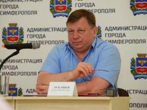 Глава администрации Симферополя Игорь Лукашев написал заявление об увольнении, а за ним пойдут и все заместители, — глава Крыма