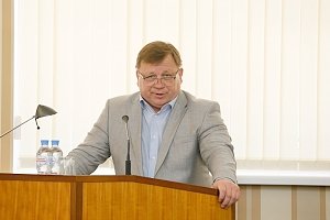Симферопольские парламентарии согласуют отставку Лукашёва
