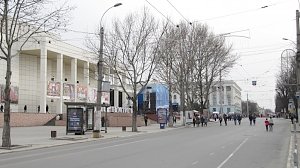 Всем терпеть: подрядчики рассказали, когда закончат ремонт центральных улиц Симферополя