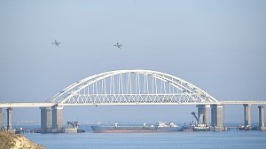 В Керченском проливе штурмовики Су-25 взяли на прицел украинские корабли-нарушители