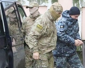 Задержанные в Керченском проливе моряки ВМСУ, не военнопленные, а уголовные бандиты - крымский правозащитник