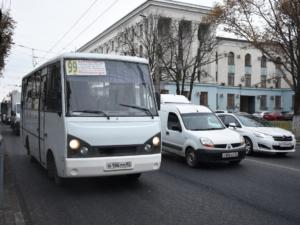 Жители Симферополя продолжают жаловаться на плохую работу общественного транспорта, — Маленко