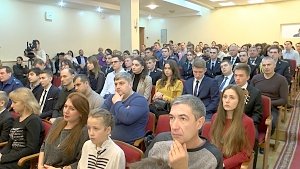 В Симферополе прошел Четвертый крымский ежегодный антикоррупционный форум «Скажи свое «Нет!»