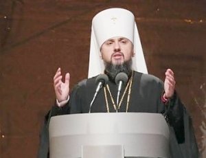 Глава "украинской церкви" потребовал себе Крым