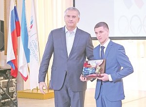Лучших спортсменов Крыма отметили на Балу чемпионов