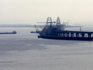Стационарный пост ДПС на подъезде к Крымскому мосту построят в Керчи в 2019 году