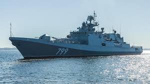 Фрегат Черноморского флота «Адмирал Макаров» готовится к празднованию нового года в Средиземном море