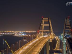 Движение по железнодорожной части Крымского моста имеют возможность запустить раньше декабря 2019 года
