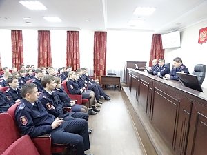 В Севастополе ученики кадетского класса УМВД участвовали во Всероссийской акции «Студенческий десант»