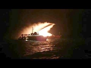 Пожар на танкерах в чёрном море не имеют возможность потушить из-за горящего газа