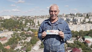 Выигравший в лотерею миллион рублей крымчанин купил машину и планирует зарубежную турпоездку