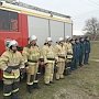 Крымские спасатели ликвидировали условный пожар на объекте образования