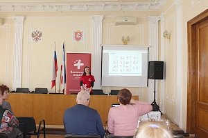 Добровольцы КФУ научат крымчан заботиться о здоровье суставов и позвоночника