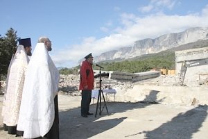 В п.Оползневое прошёл чин освящения будущей пожарно-спасательной части