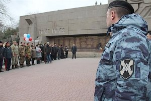 Бойцам ОМОН «Беркут» в Севастополе вручены ключи от новых квартир