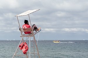Спасателей на крымских пляжах заставят ежегодно повышать квалификацию
