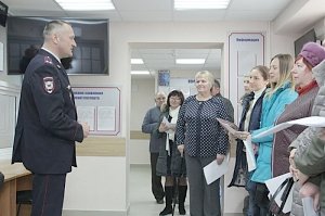 В Севастополе приняли присягу лица, вступающие в гражданство Российской Федерации