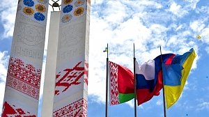 В Госдуме назвали присоединение Крыма прологом к воссоединению трёх славянских республик СССР