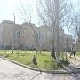 Коллектив детской больницы в Керчи попросили Сергея Бороздина сделать на территории учреждения парковку