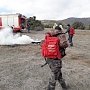 Крымские спасатели ликвидируют условный пожар