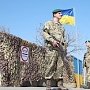 Киев усиливает группировку на границе с Крымом в предверие выборов