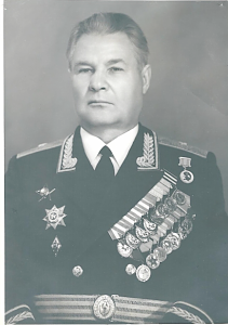 Школе в Перевальном присвоят имя героя ВОВ генерал-майора Федоренко