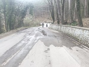 На дороге на Ай-Петри образовался оползень