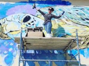 В Керчи разрешили уличным художникам разукрасить город в яркие цвета