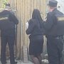 Севастопольский должник по алиментам пробовал спрятаться от пристава за забором