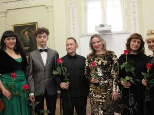 В Симферопольском художественном музее продолжаются концерты классической музыки