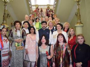Международный крымский женский конгресс «Цветущий миндаль» завершился в Крыму