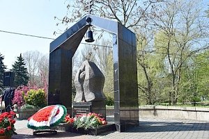 В Симферополе почтили память погибших в Чернобыльской катастрофе