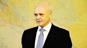 Советник Зеленского признал бессмысленность украинских военных баз в Азовском море