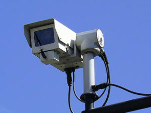 Камеры уличного видеонаблюдения украли с трёх улиц столицы Крыма местные жители