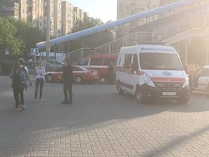 В Симферополе эвакуируют посетителей и работников крупного торгового центра