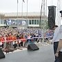 Севастопольские полицейские провели для отдыхающих в «Артеке» 2000 детей «Зарядку со стражем порядка»