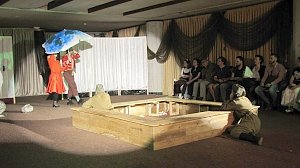 Курсовой спектакль студентов КУКИиТ был показан в театральной гостиной Музыкального театра