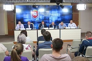 С ведущими операторами связи Крыма обсудили возможности роста сети и их готовность к отмене роуминга