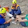 Спасатели два раза помогли туристам, получившим травмы на тропе Голицына