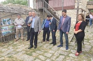 Эдип Гафаров поздравил крымских караимов с Днем памяти Хаджи Серайа Хана Шапшала