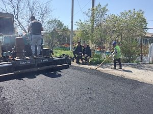 В Красноперекопском районе продолжается ремонт автомобильных дорог