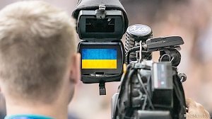 Гройсман остается: украинский парламент не захотел отправлять премьера в отставку