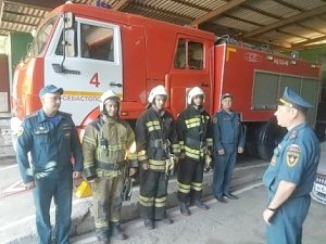 Сотрудники МЧС обеспечивают пожарную безопасность севастопольской зоны Южного берега Крыма