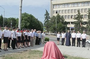 В Севастополе прошла торжественная церемония закладки камня на месте будущего памятника сотрудникам органов внутренних дел