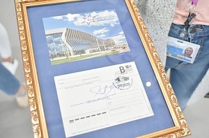 Специальный почтовый штемпель выпущен в честь присвоения аэропорту «Симферополь» им. художника Ивана Айвазовского