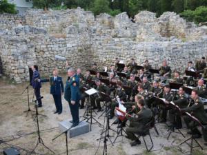 В Херсонесе Таврическом прошло торжественное открытие фестиваля военных оркестров войск национальной гвардии РФ