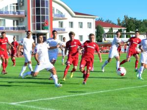 В Крымском футбольном союзе назвали лучшие команды и игроков завершившегося сезона по статистическим показателям